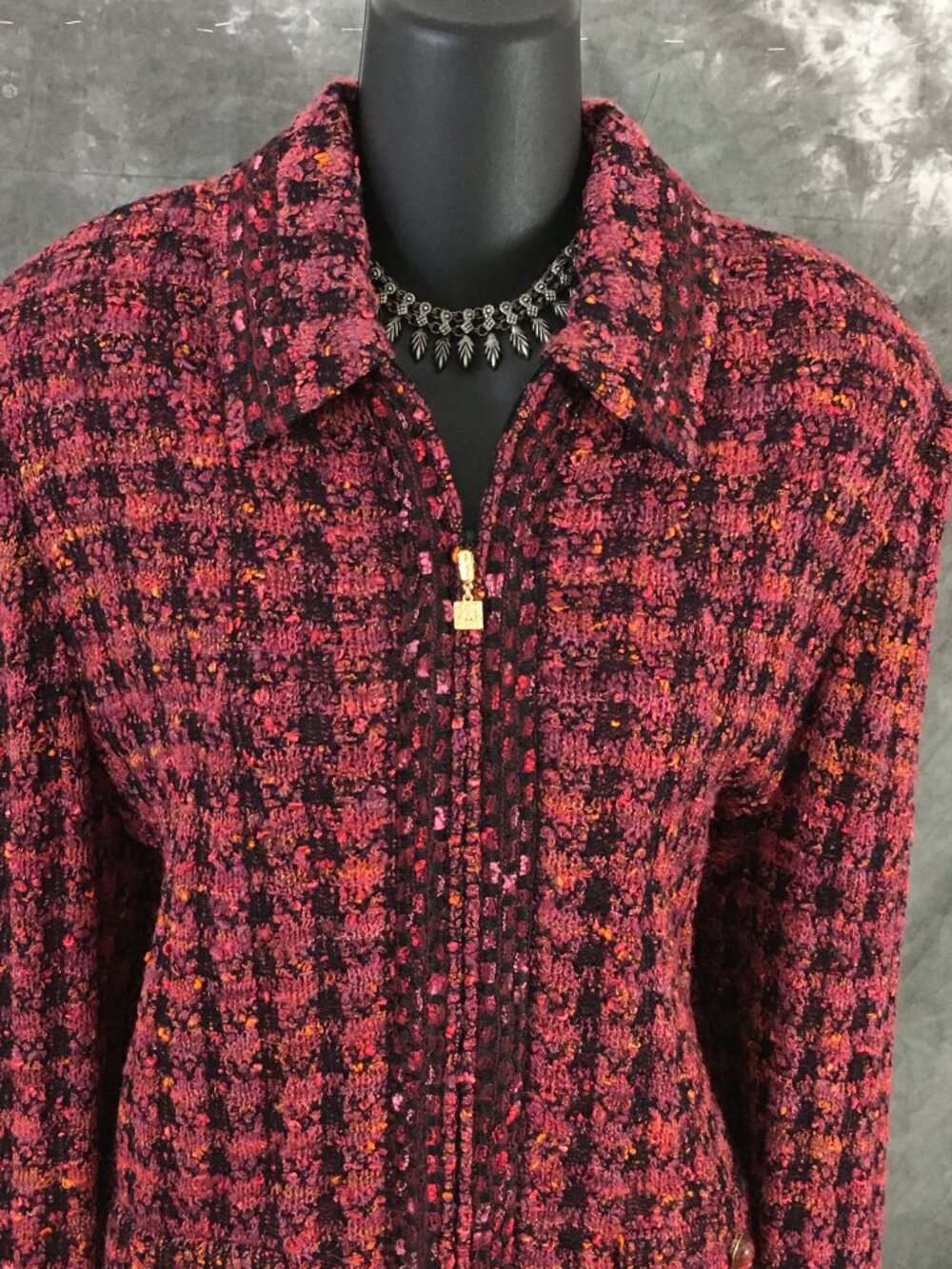 NWT NEW St John knit rose quartz maroon multi jacket skirt suit 14 - Picture 5 of 10
